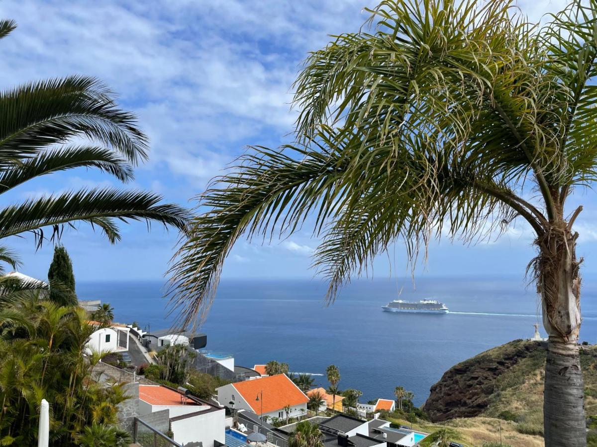 Villa Isabela - Car Rental For Free Caniço Eksteriør billede