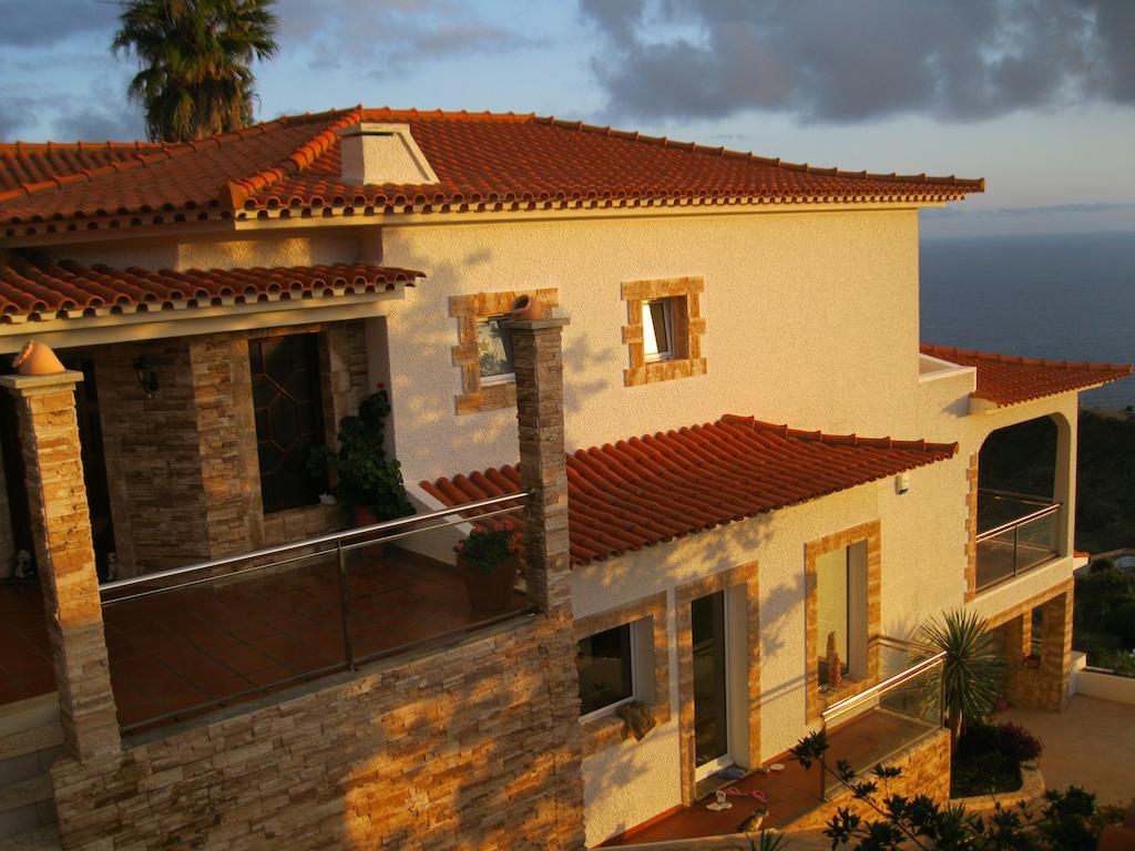 Villa Isabela - Car Rental For Free Caniço Eksteriør billede